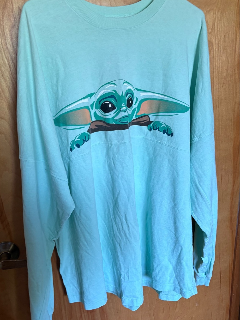 Disney Parks long sleeve shirt . Grogu / mandalorian
Excellent condition